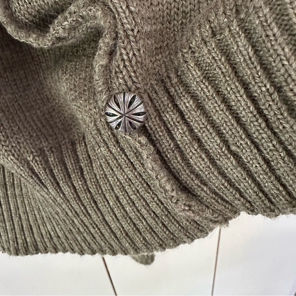Geiger Women's Olive Cardigan Wool Sweater - Picture 10 of 12